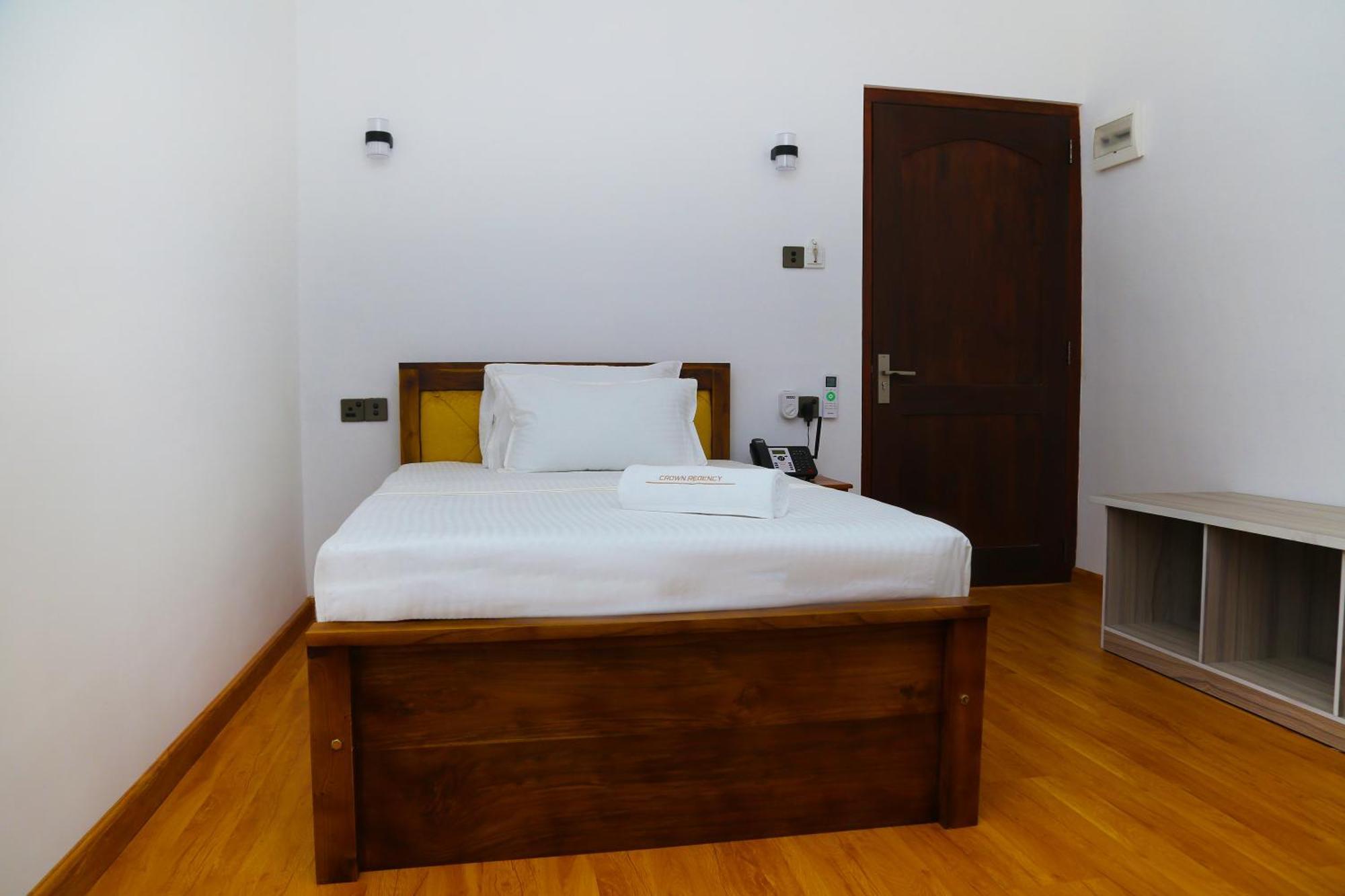 Crown Regency- Badulla Hotel Kültér fotó