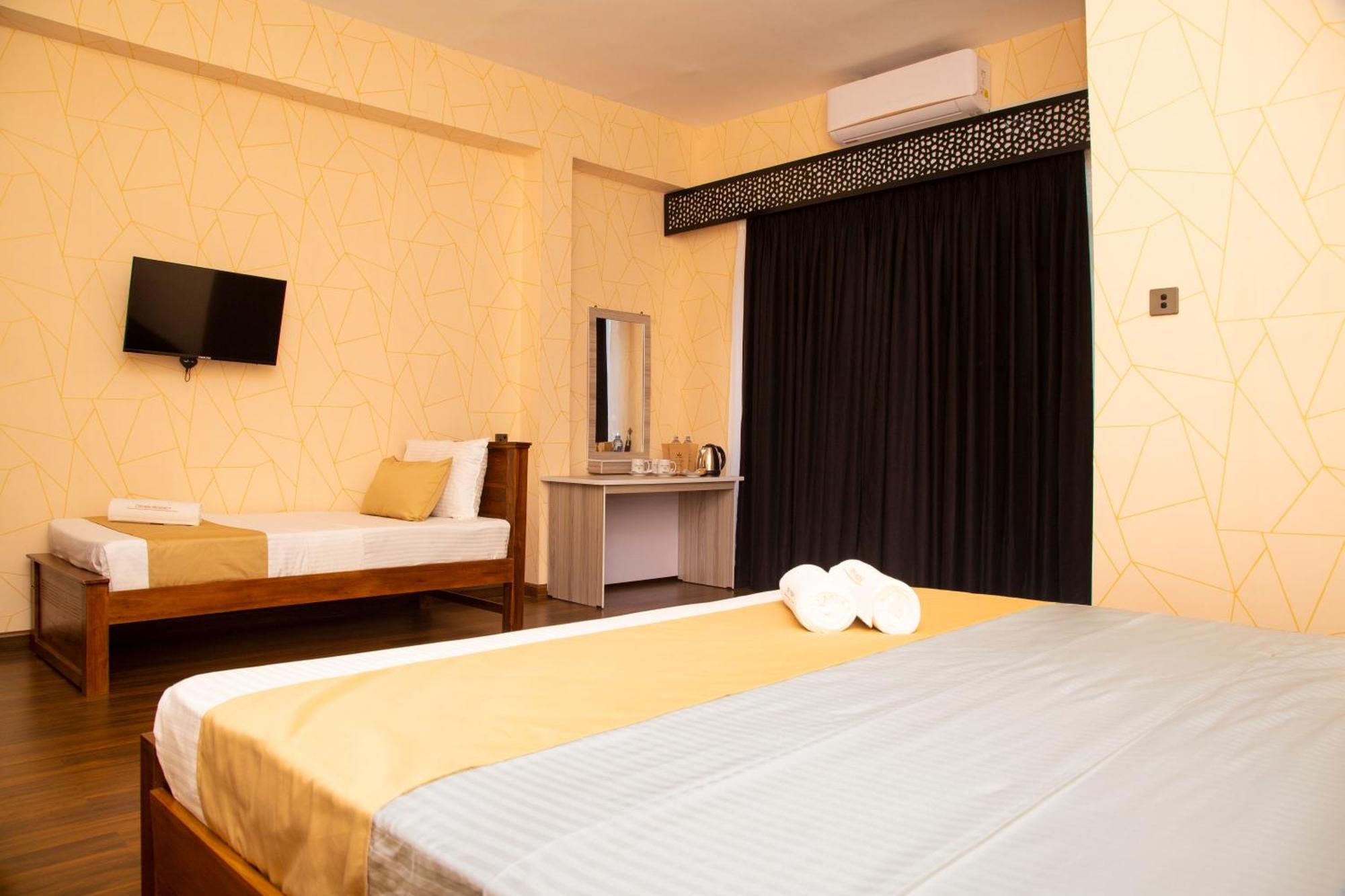 Crown Regency- Badulla Hotel Kültér fotó