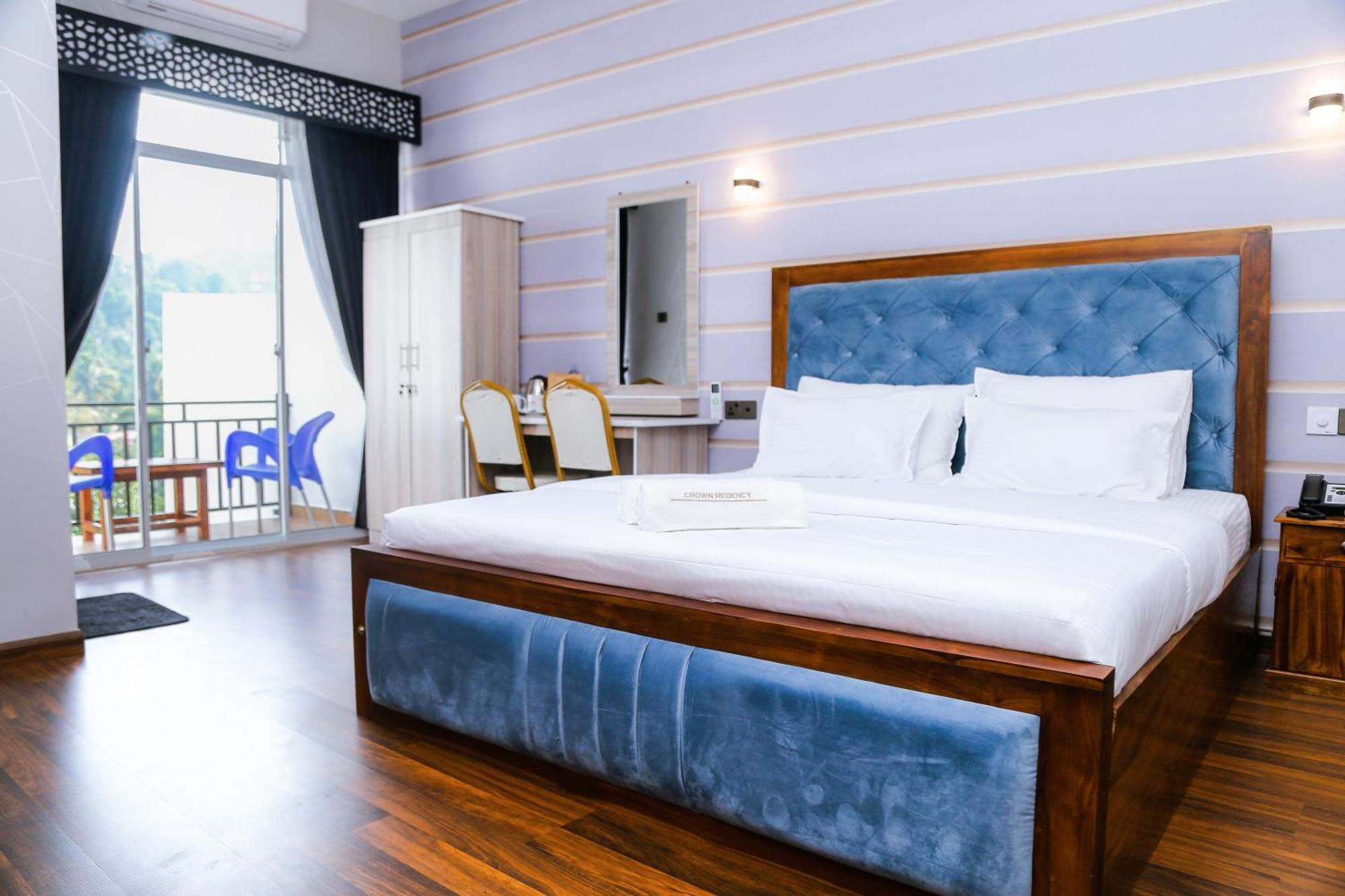 Crown Regency- Badulla Hotel Kültér fotó