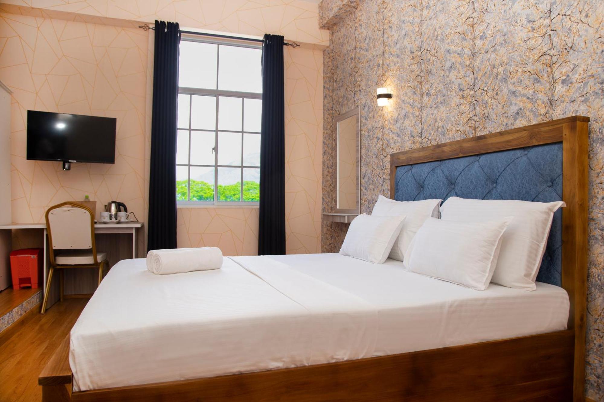 Crown Regency- Badulla Hotel Kültér fotó